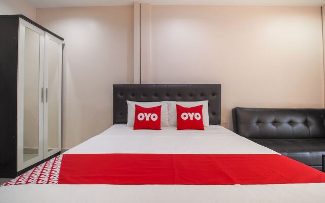 OYO 1028 The Panowla Residence