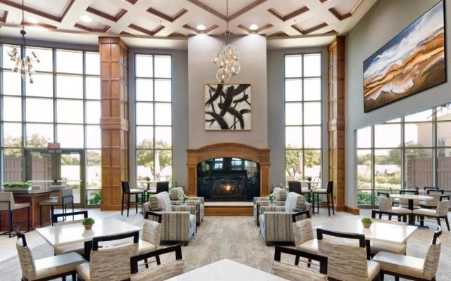 Clubhouse Hotel Suites Sioux Falls