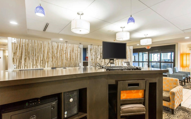 Comfort Inn & Suites Cookeville