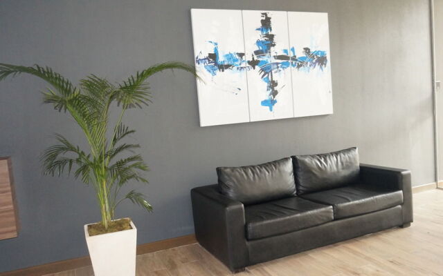 H1 Apartments Express