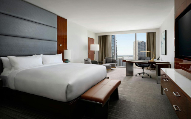 JW Marriott Marquis Miami