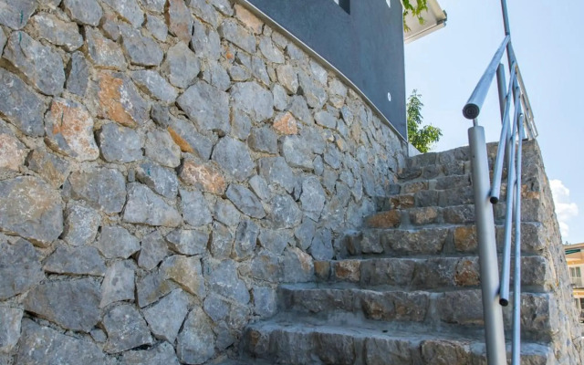 View Topia Apartments