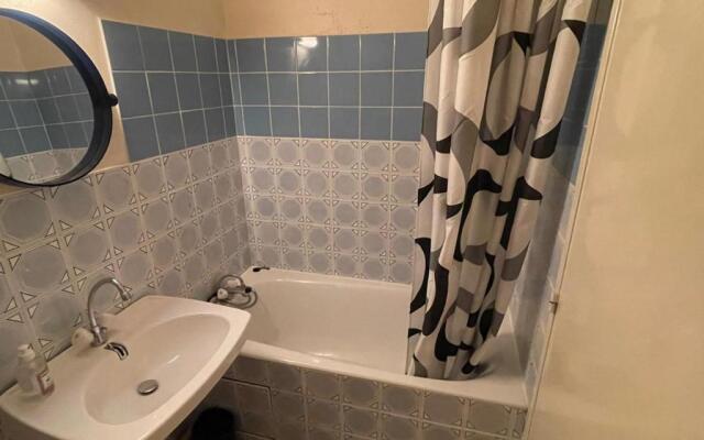 Studio Enchastrayes, 1 pièce, 4 personnes - FR-1-165A-88
