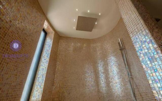 Diamante Beachfront Suites