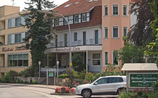 Waldhotel Felsenkeller