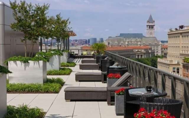 Weichert Suites at The Newseum