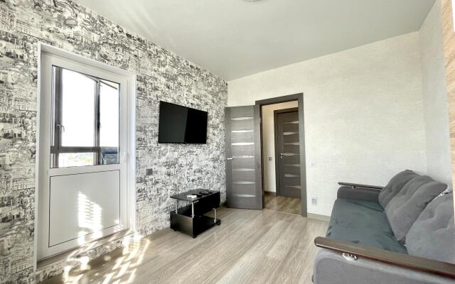 Апартаменты на улице 10 Августа