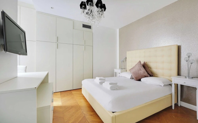 Charming 2br/4p - Georges V / Champs-a%0lysaes