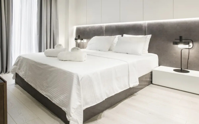 Ultra Chic Modern 4 Bedrooms Apartment in Athens