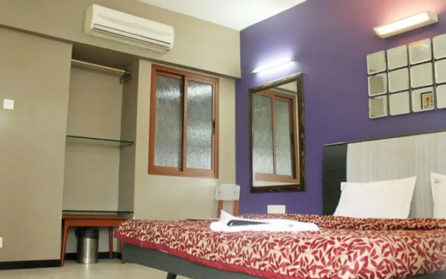 Hotel Keerthi