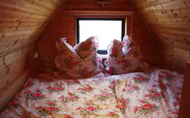 Ferienwohnung Laerz SEE 7311