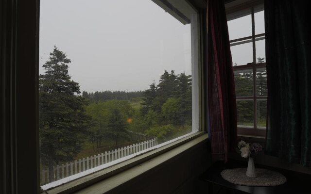 The Meems' Elliston B&B