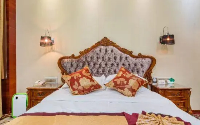 Bayin Guoleng Hotel