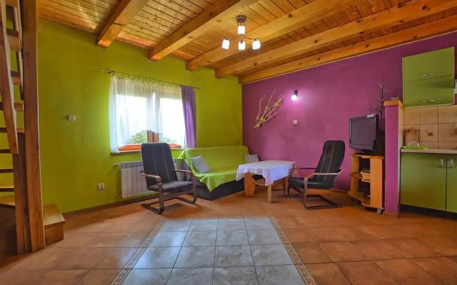 Całoroczne domki apartamentowe "Pod lipą" Izabela Konopelska