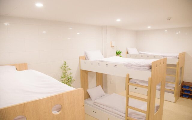 Thanh Thanh Hotel