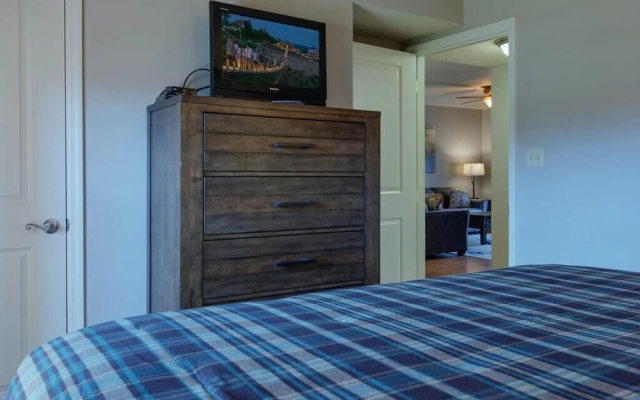 Cedar Lodge 503