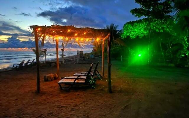 Tortuga Bay Eco Hotel