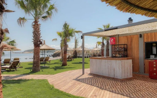Parna Cunda Island