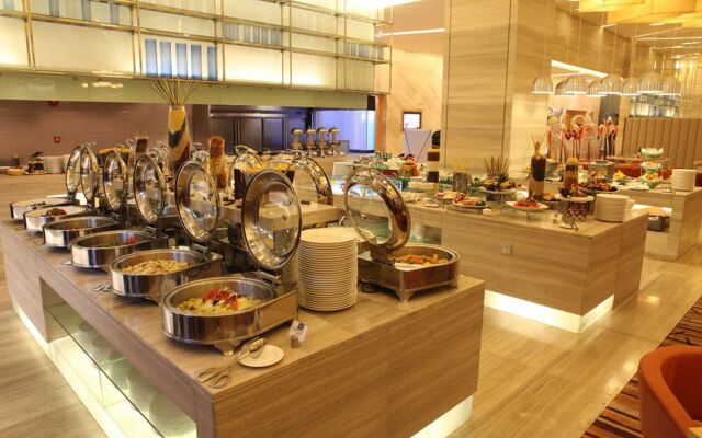 Ramada Plaza Shenzhen North