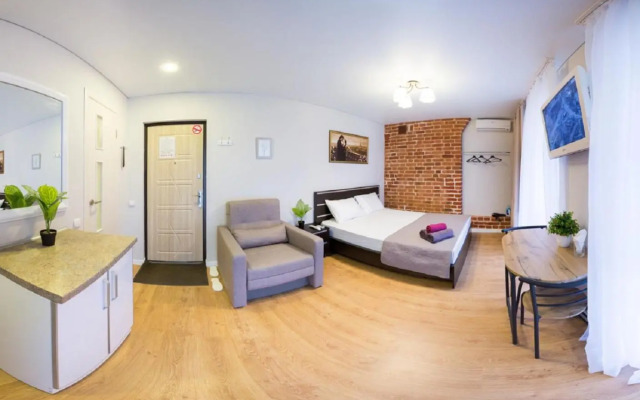 Studio near metro Pushkinska, Universytet - Mayakovskogo str. 5-3