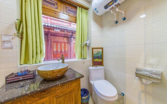 Lijiang JuXian Inn