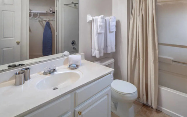 Bridgestreet at LC Riversouth