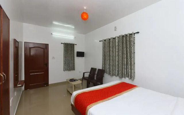 OYO 8707 Home Stay Bliss Residency