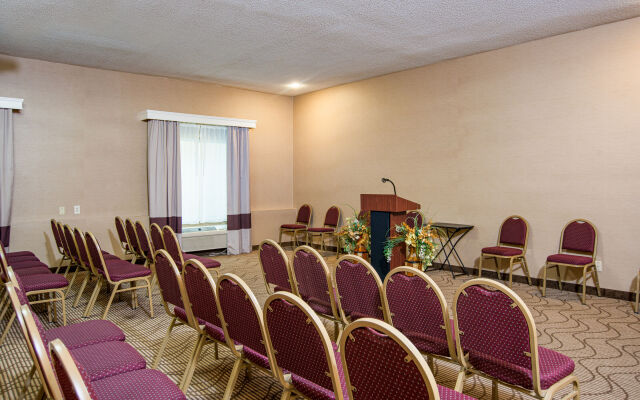 Hamden Hotel and Suites – Hamden New Haven