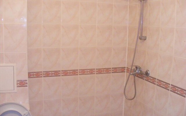 Guest Rooms in House Zora