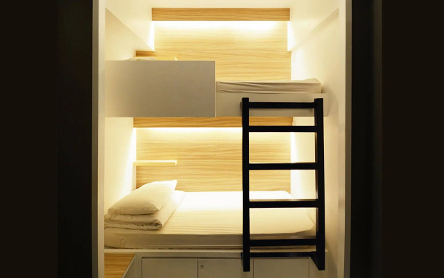 K Hotel Aliwal (Premier)