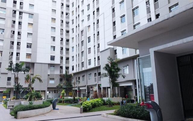 Comfy 2BR Apartment at Green Bay Pluit near Baywalk Mall By Travelio