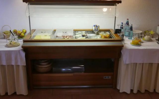 Gasthof zum Kreuz Escheck