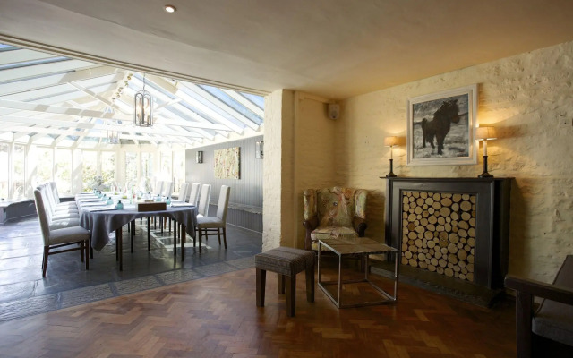 Bay Tree Hotel