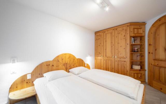 LAAX Homes - Runca 752