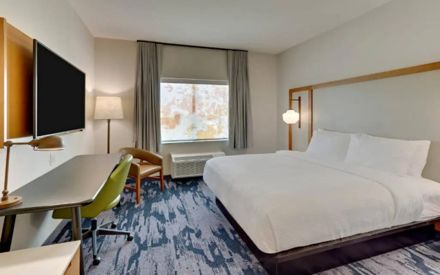 Fairfield Inn & Suites Dallas Love Field