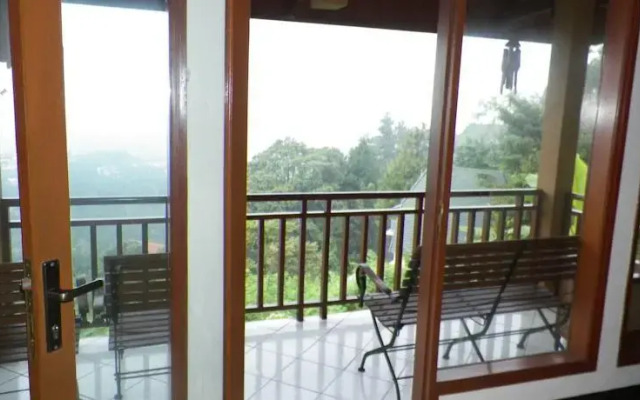 De Bukit Dago Villa