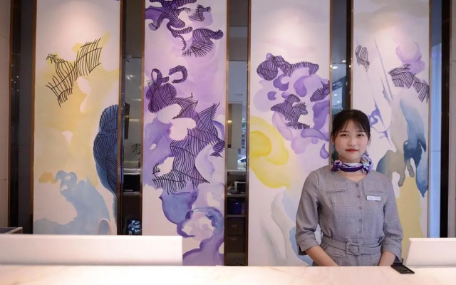 Lavande Hotels Wuhan Guangbutun Metro Station