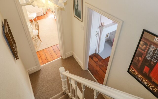 Dandelion Cottage, Cowes