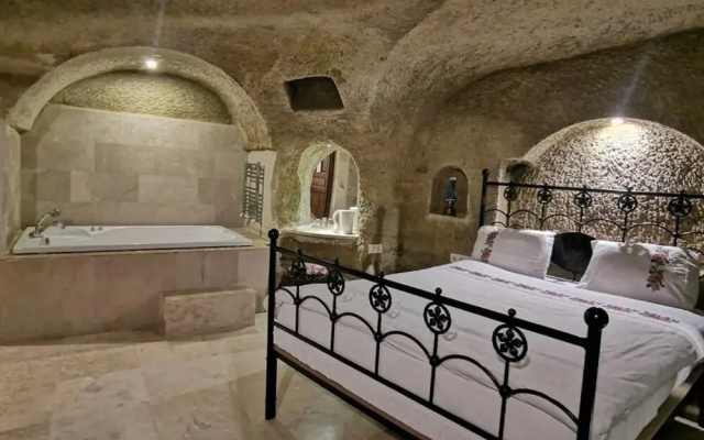 Konak Bezirhane Cave Otel