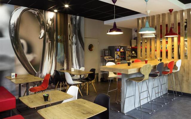 ibis Lannion Cote de Granit Rose