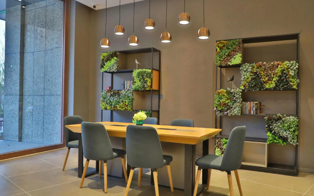 Homeinn Selected Hotel (Huailai County Government)