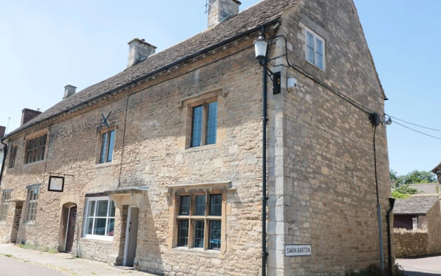 The Old Swan