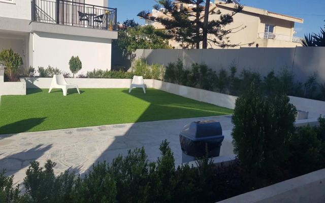Valentinos Apartments