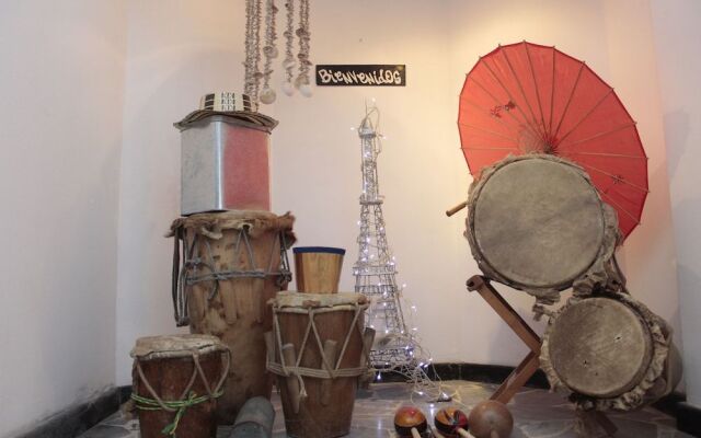 Casa Blanca Just For Travelers