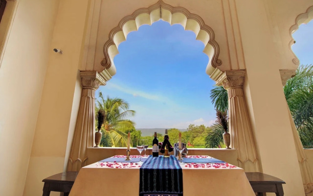 WelcomHeritage Shivavilas Palace, HAMPI