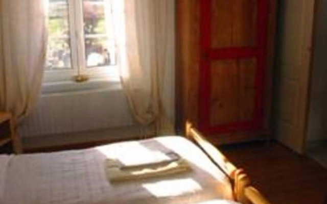 Pension Linstant