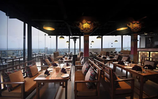 Hotel Sherpani