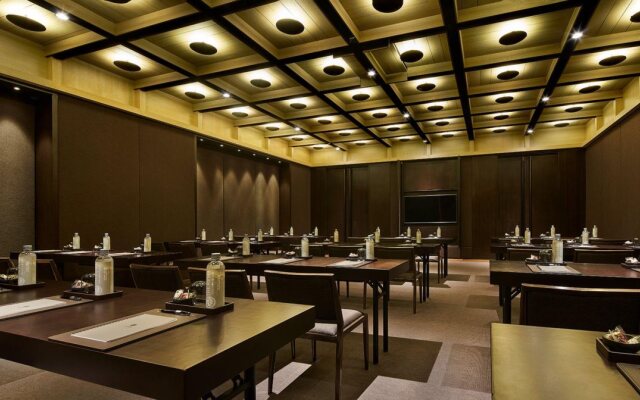 The RuMa Hotel and Residences