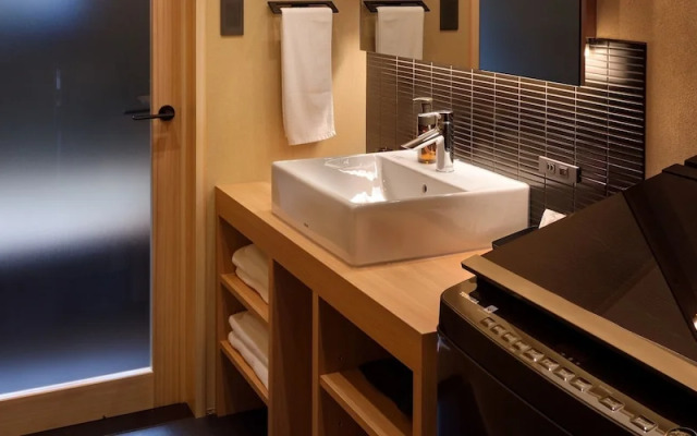 Kanade Higashiyamasanjo