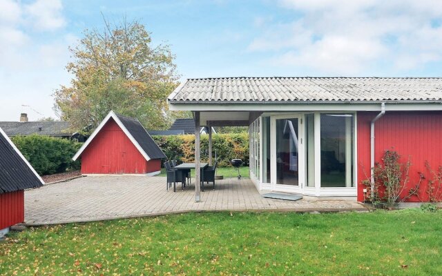 Quaint Holiday Home in Middelfart near Beach